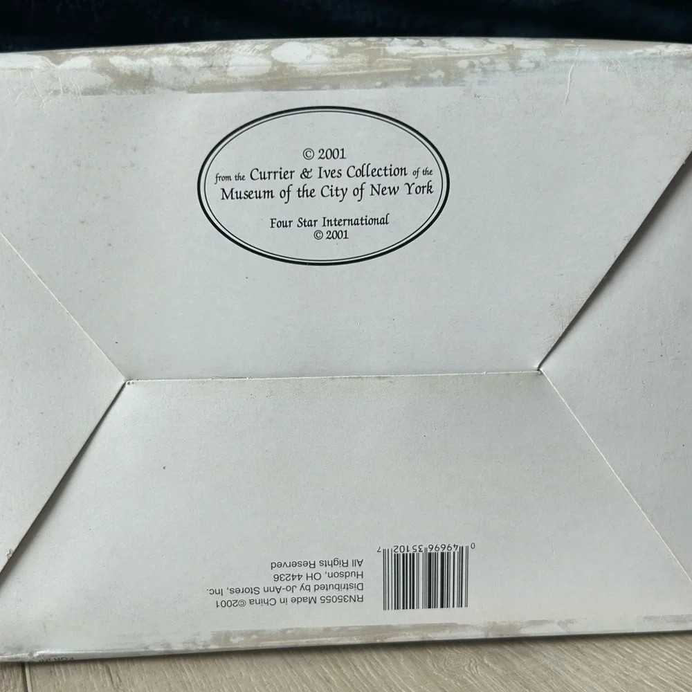 unused vintage Jo Ann’s Christmas village house - Picture 9 of 9